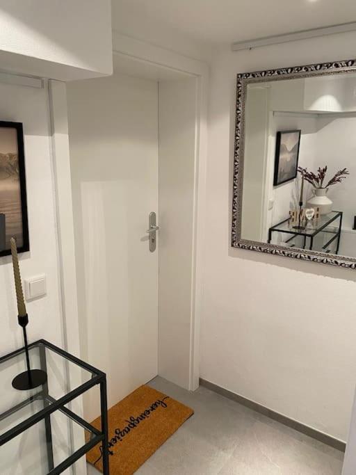Ferienwohnung Hereinspaziert Вильгельмсхафен Экстерьер фото