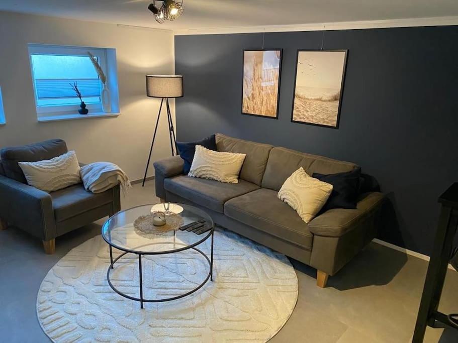 Ferienwohnung Hereinspaziert Вильгельмсхафен Экстерьер фото