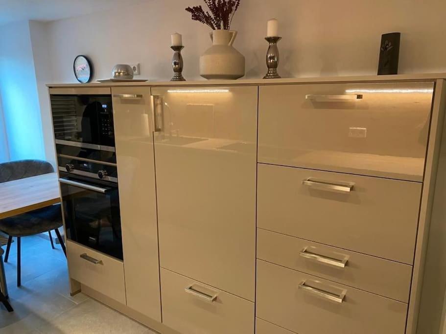 Ferienwohnung Hereinspaziert Вильгельмсхафен Экстерьер фото